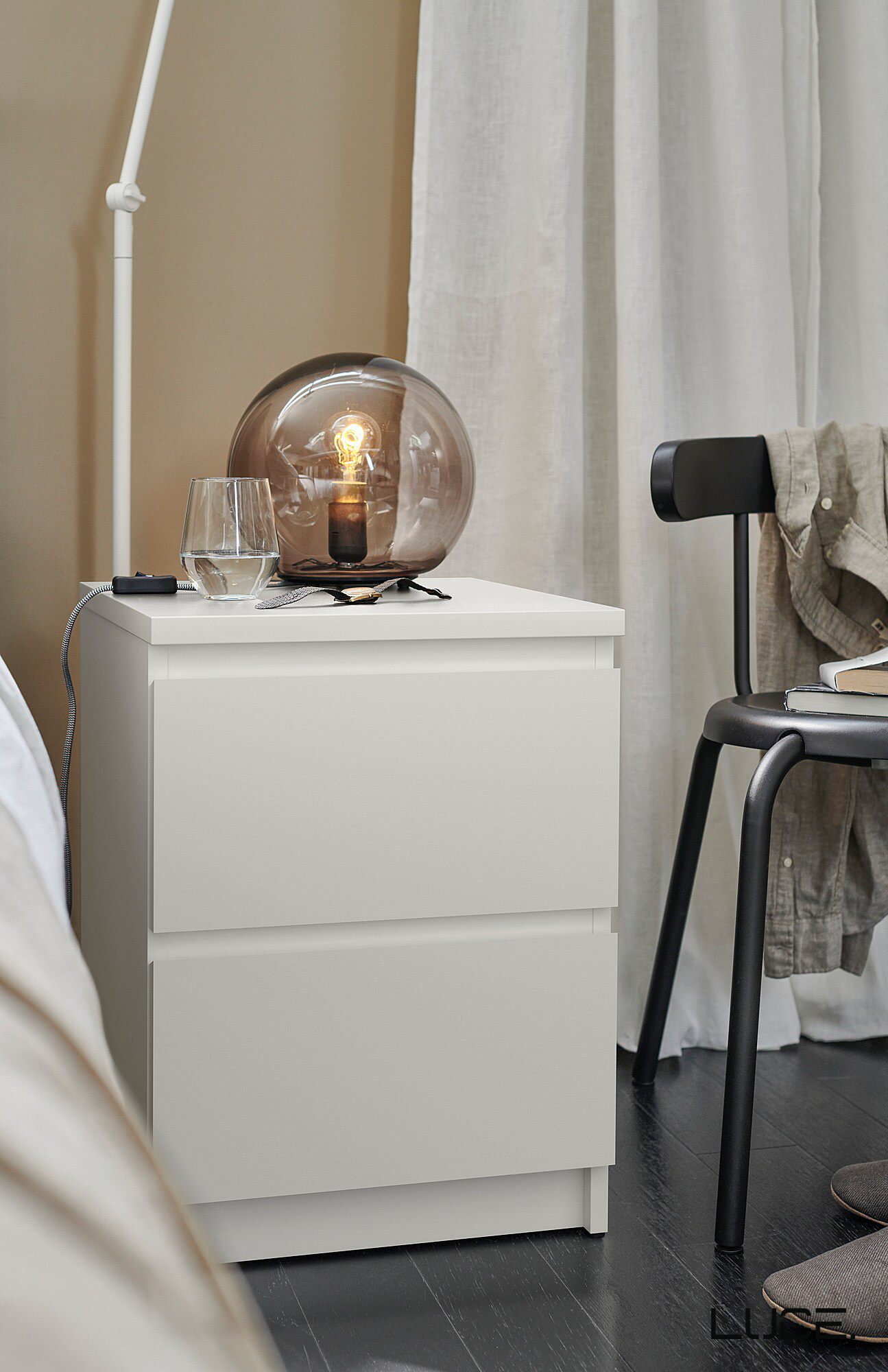 Đèn bàn IKEA Fado