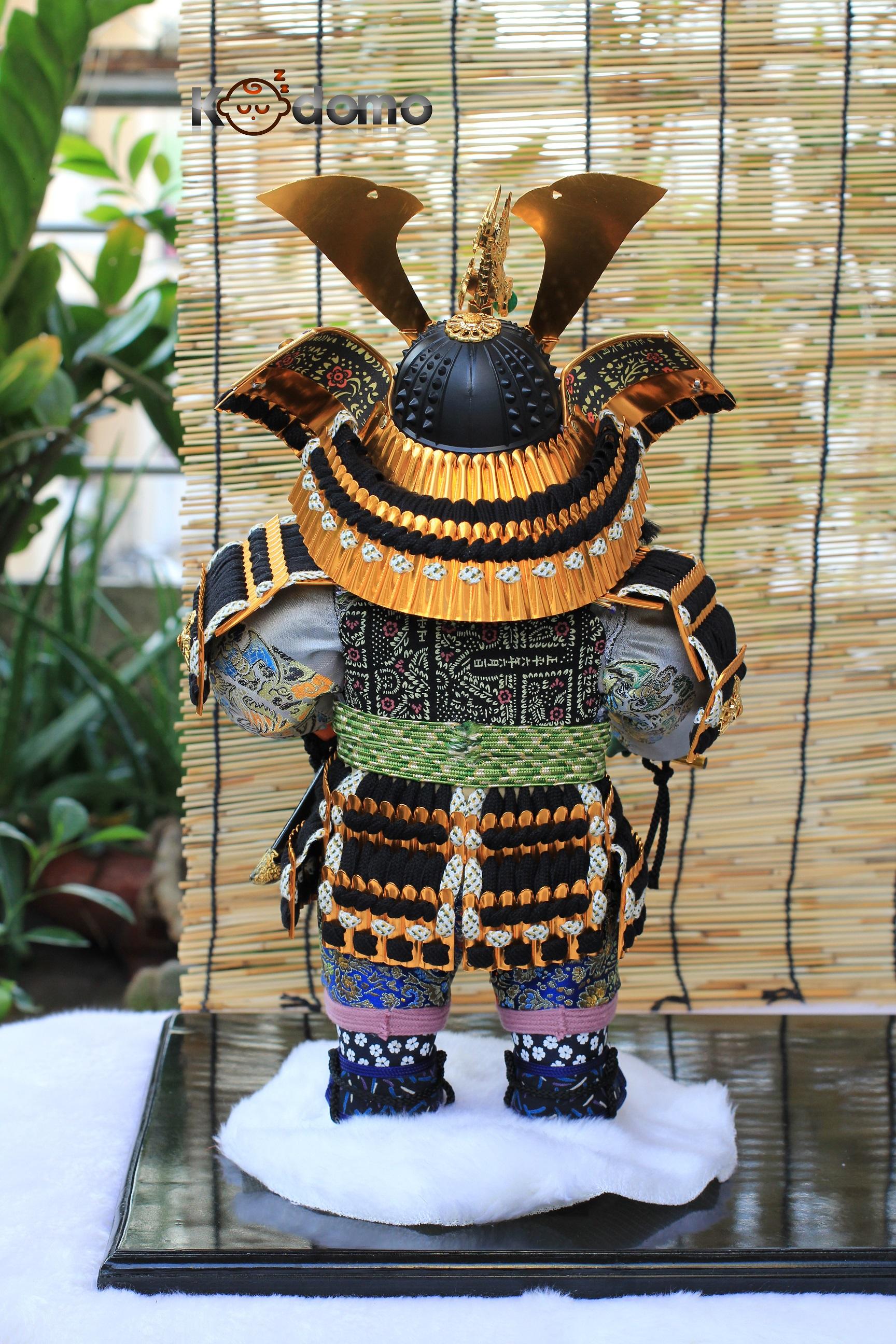 búp bê nhật bản , búp bê samurai , áo giáp samurai , nón giáp samurai , 人形 , 武者人形 , 子供大将 , 鎧 , 兜 , 五月人形, 日本娃娃