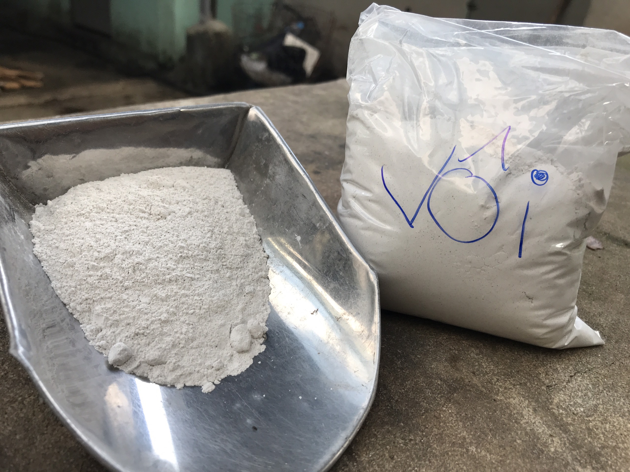 👉Vôi bột 500g - xử lý đất trồng