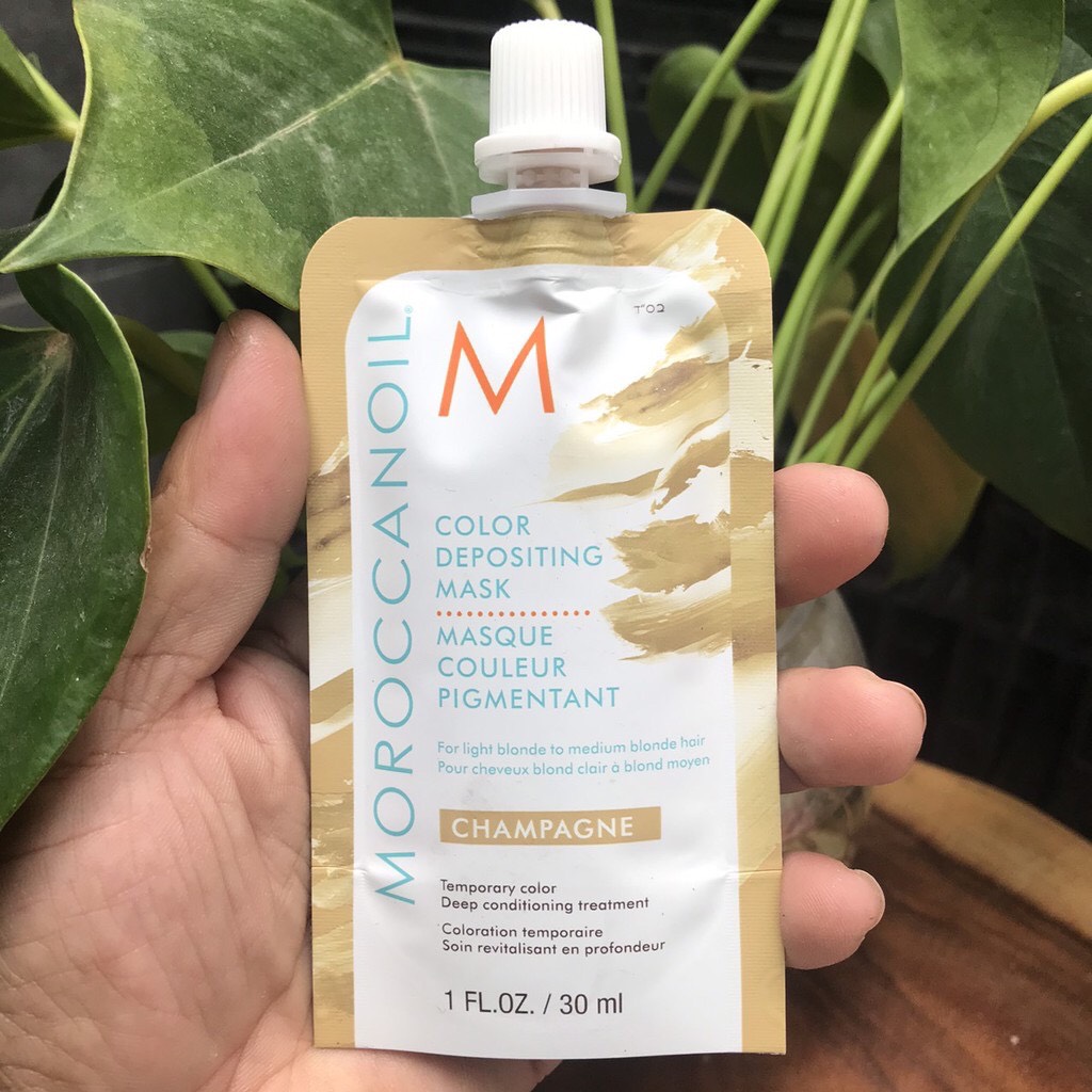 Mặt Nạ Dưỡng Bổ Sung Hạt Màu Moroccanoil Color Depositing Mask Màu Champagne 30ml