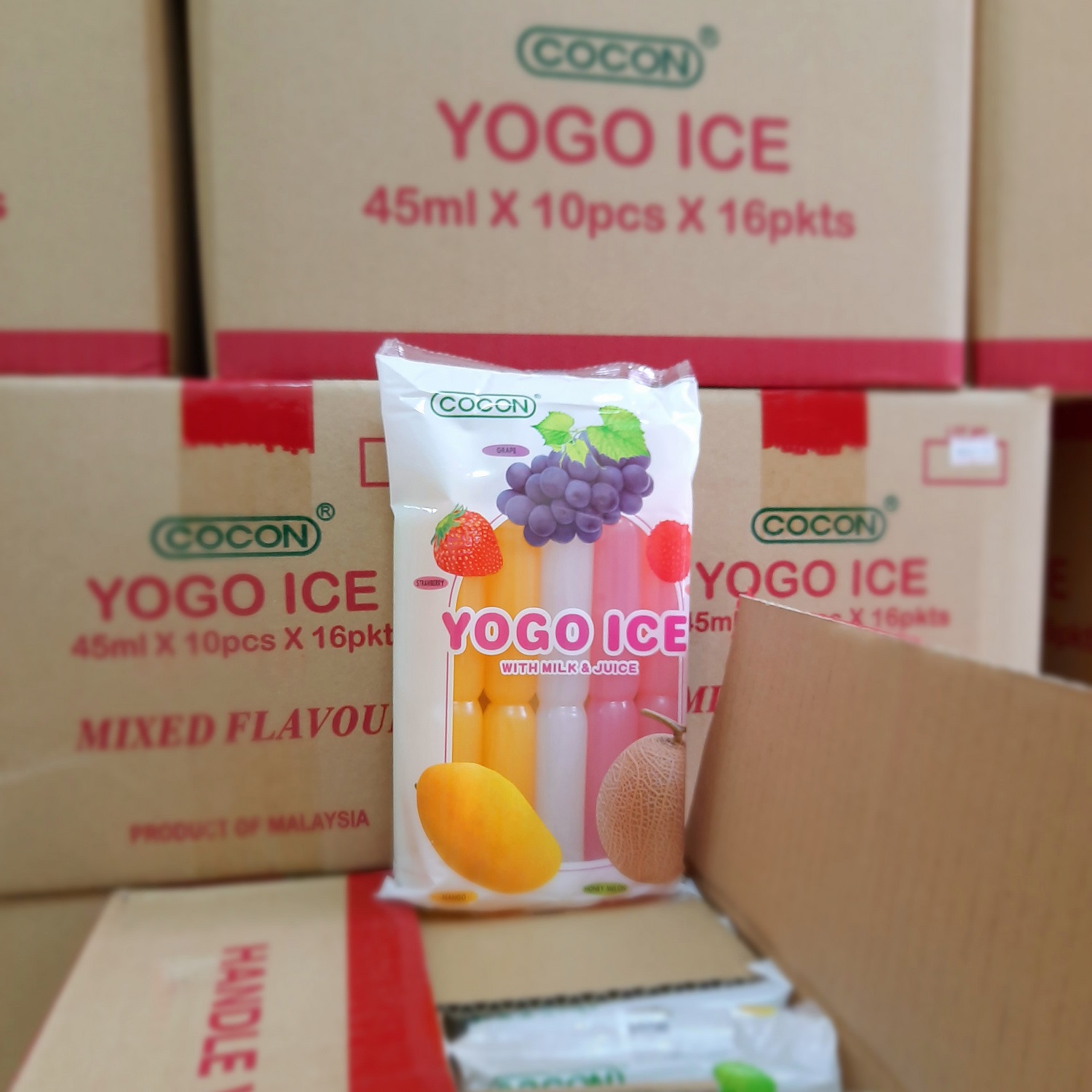 Thùng 16 Gói Kem Đá Trái Cây hiệu Cocon (450ml x 16 gói)