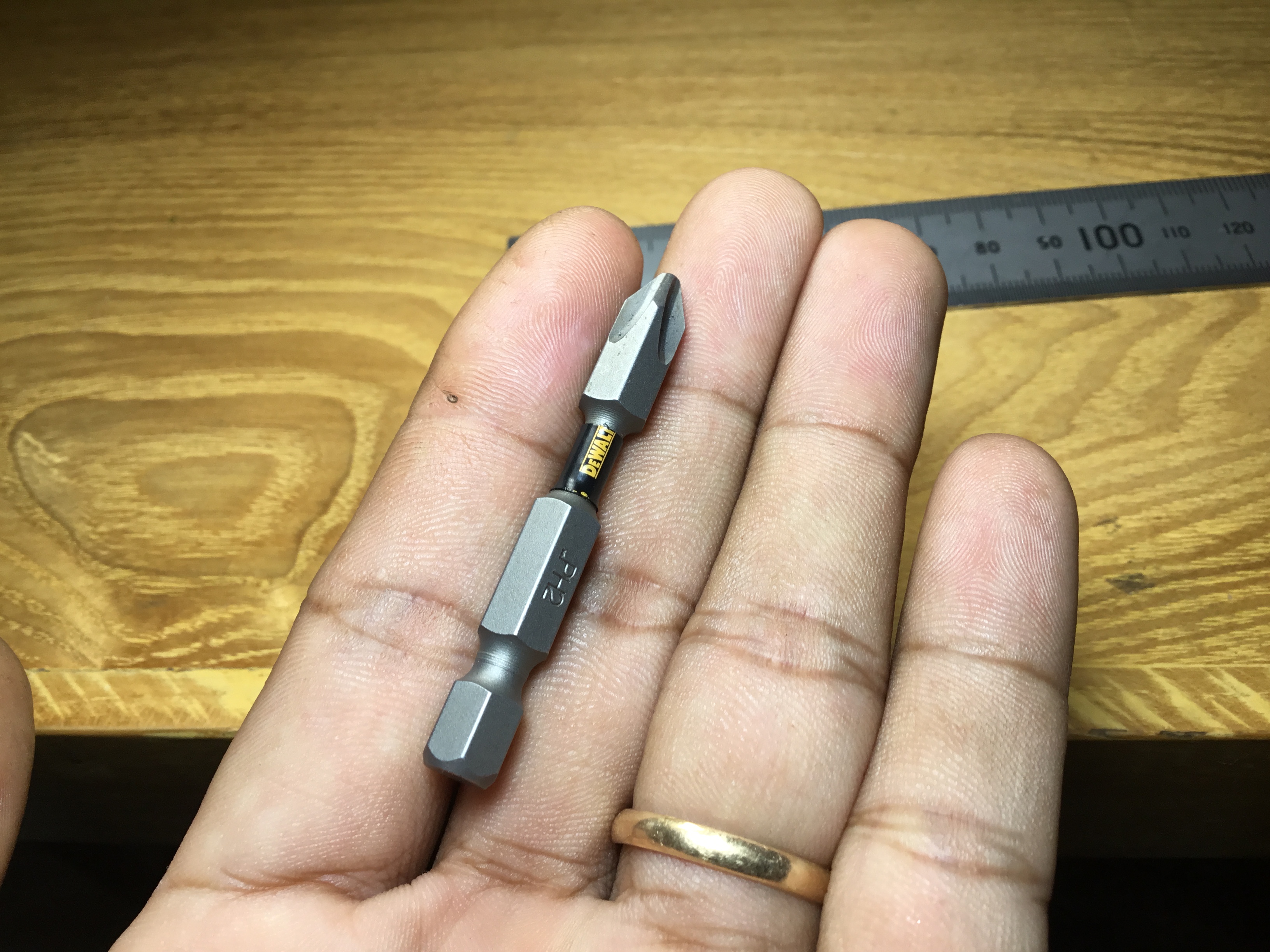 [HCM]Mũi Vít DeWalt Tem Đen Ph2 52mm