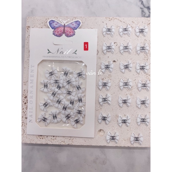 Tách lẻ 1 cái - charm nơ chanel gắn móng