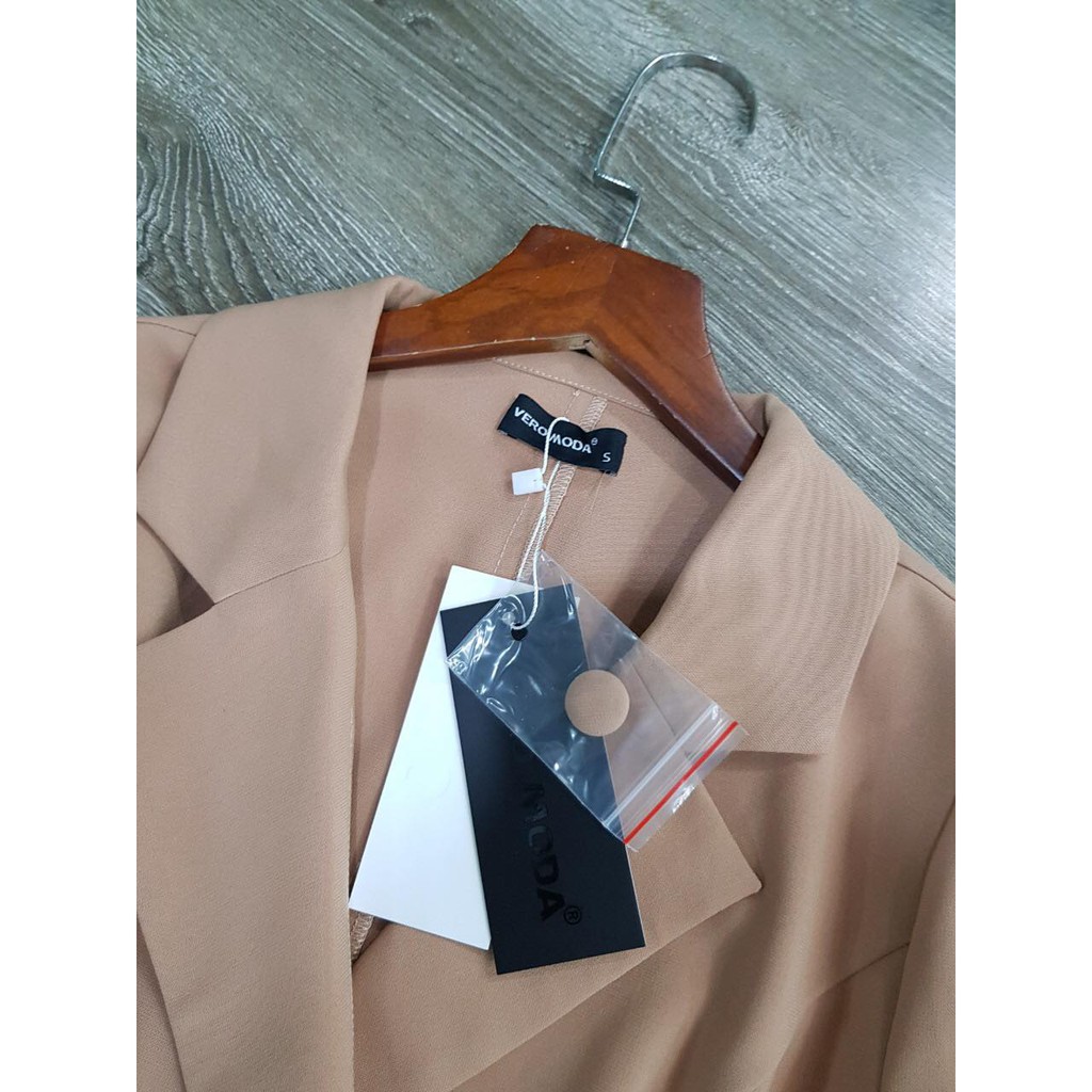 Set áo vest chân váy Vero Moda