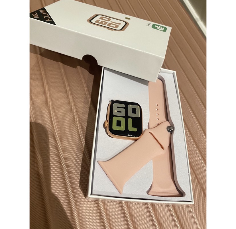 Đồng hồ thông minh kết nối bluetooth gọi điện thoại đo nhịp tim đo bước chân tiện lợi hữu ích dễ sử dụng