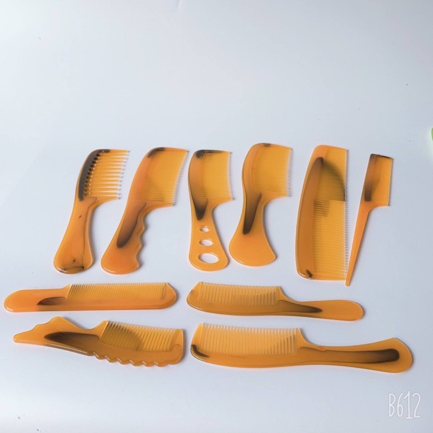 Lược chải tóclược tạo kiểu tóc( set 10 cái) Siêu Tiện Dụng