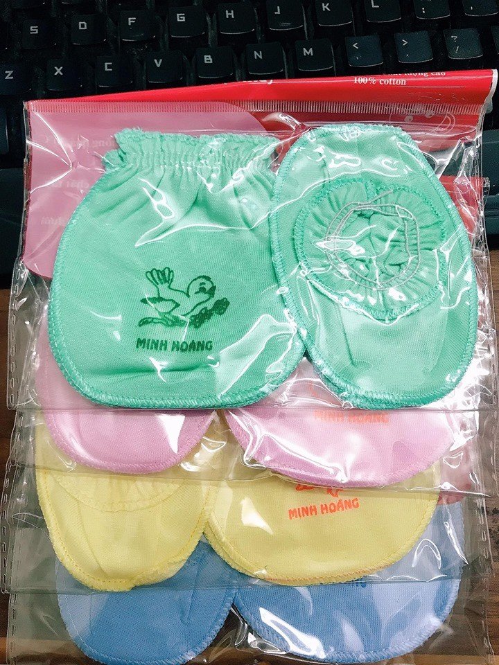Bao tay chân sơ sinh Minh Hoàng (1 set bao gồm 1 bộ bao tay và 1 bộ bao chân)