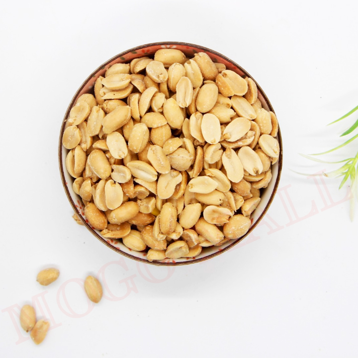 Đậu phộng Muối Lột Vỏ Tân Tân 55g