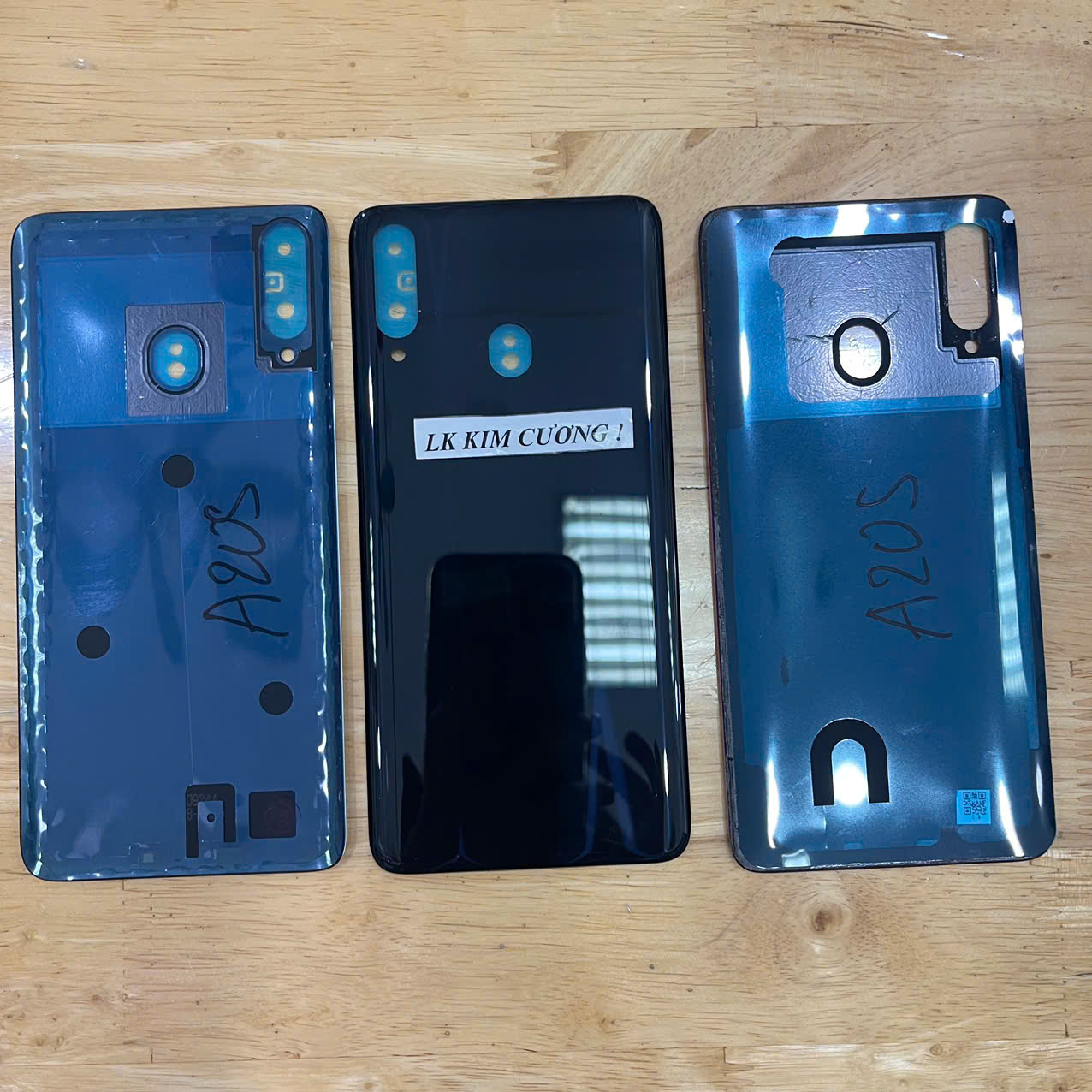 Nắp lưng samsung A20S