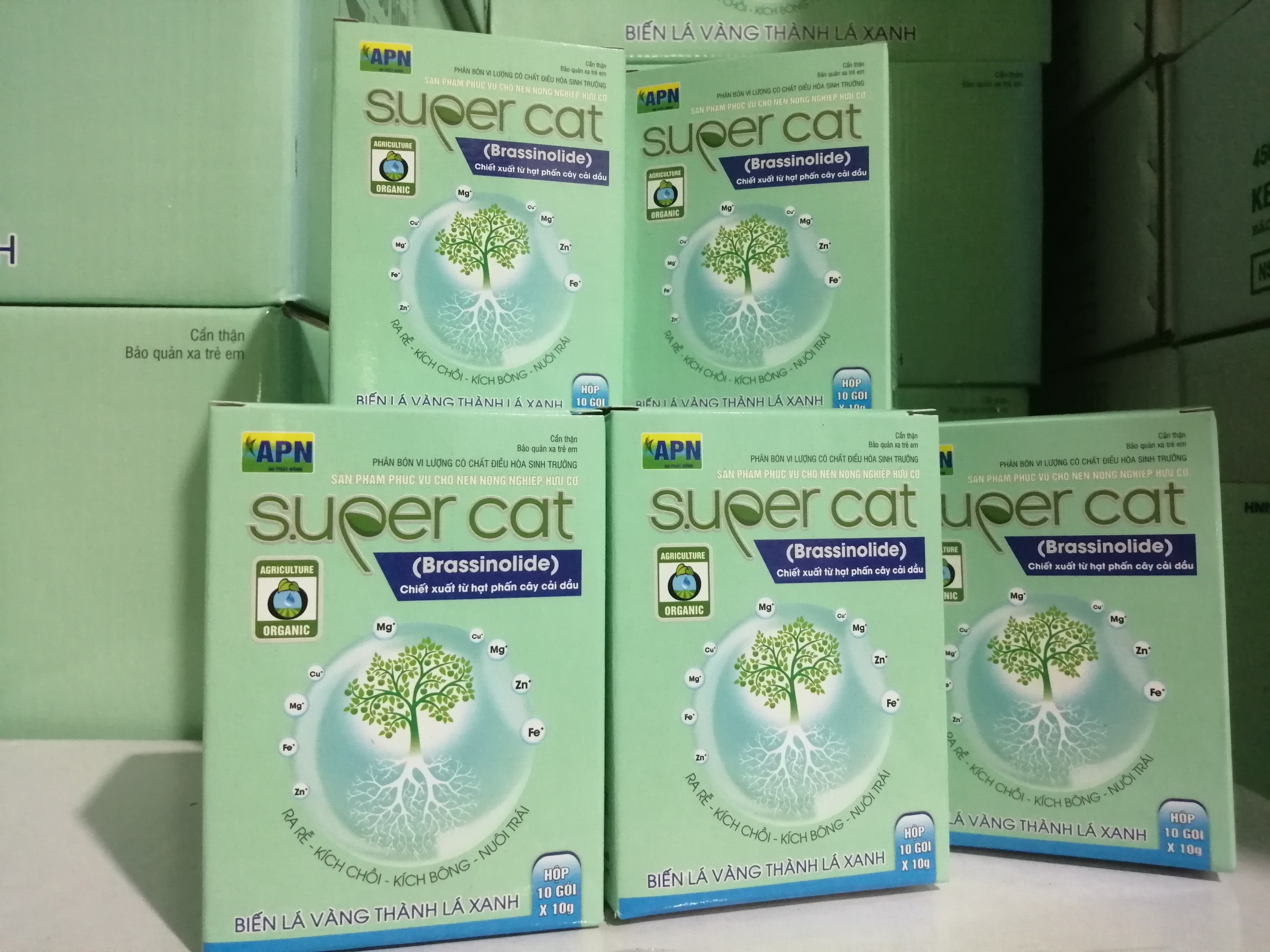 Điều hòa sinh trưởng - SUPER CAT (hộp 10 gói)