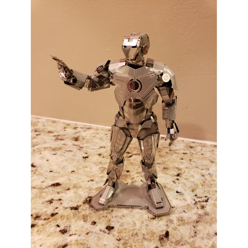 Mô hình 3D kim loại lắp ráp Iron Man Bạc [Chưa lắp]