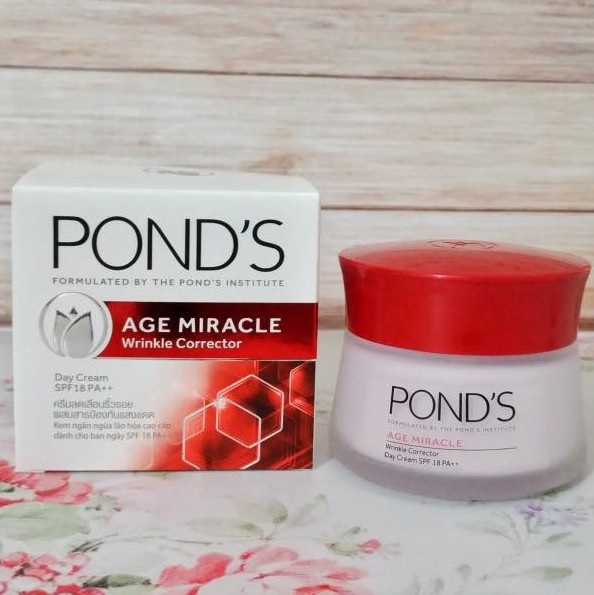 Combo: Pond's Chống Lão Hóa (Sữa Rửa Mặt, Kem Dưỡng Ngày Và Đêm)