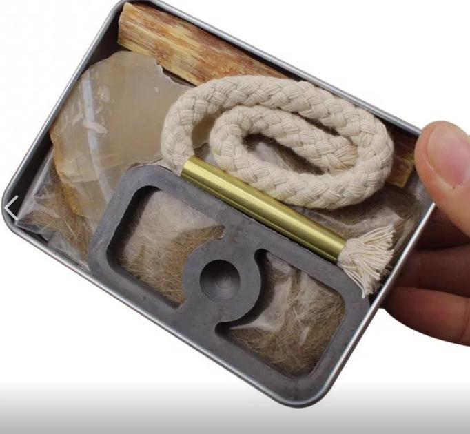 Hộp dụng cụ đánh lửa sinh tồn EDC