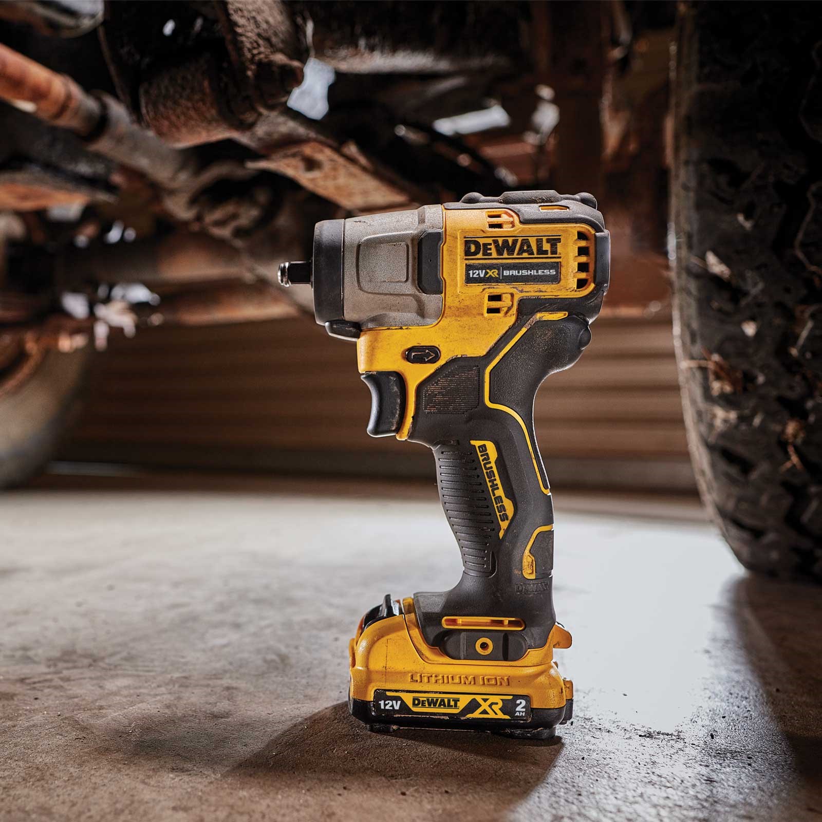 [HCM]Máy siết bu lông dùng pin Dewalt DCF902D2-KR