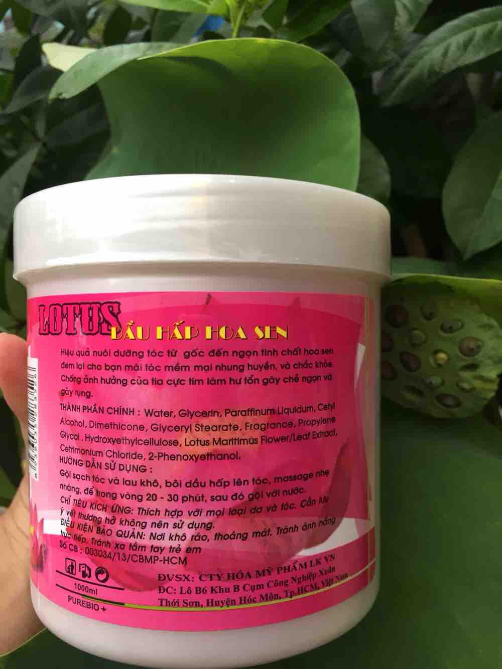 Hấp dầu Hoa Sen 1000 ml thơm mượt tóc