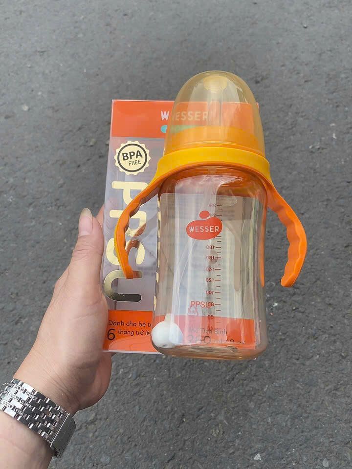 Bình Sữa Cổ Rộng Nhựa PPSU Chịu Được Nhiệt Độ Cao 180ML-260ML BPA REE Núm Ty Silicon Mềm