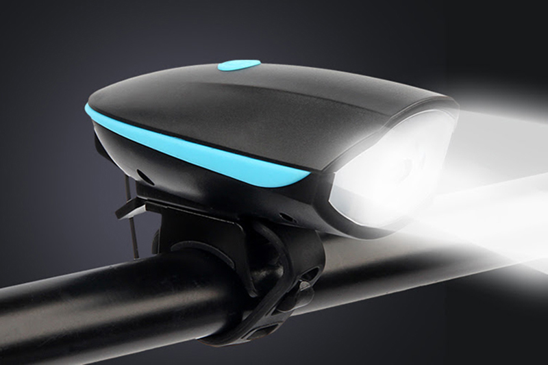 ĐÈN PHA XE ĐẠP CÓ CÒI WHEEL UP 7588 PIN SẠC