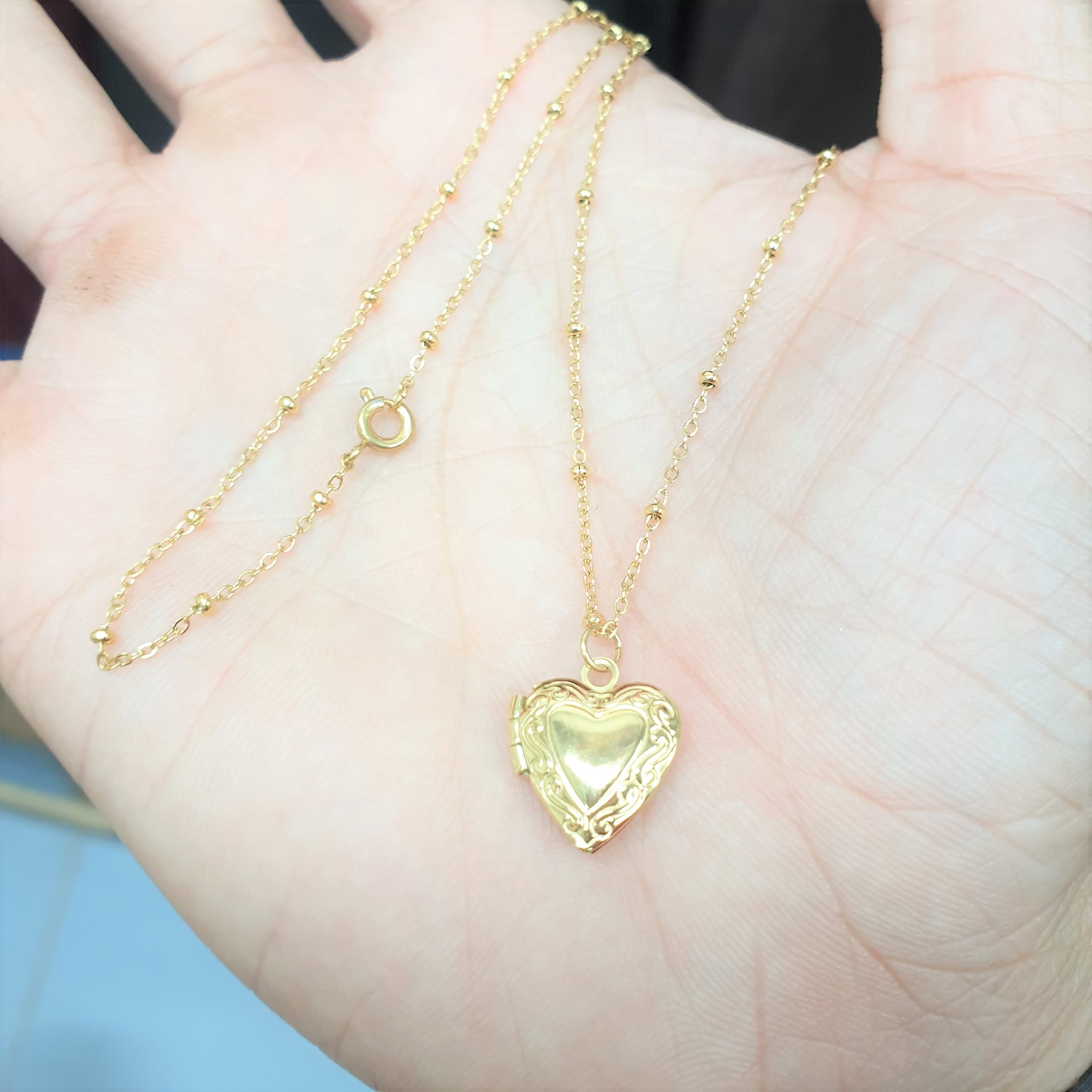 (Không kiêng mồ hôi-Không đen) Dây Trái Tim Lồng Đóng Mở Hạt Bi Titanium- Sản phẩm dùng tắm rửa thoải mái không đen