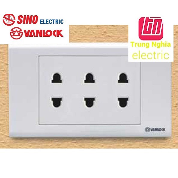 Ổ cắm 3 lỗ 2 chấu sino - 16a dòng s18