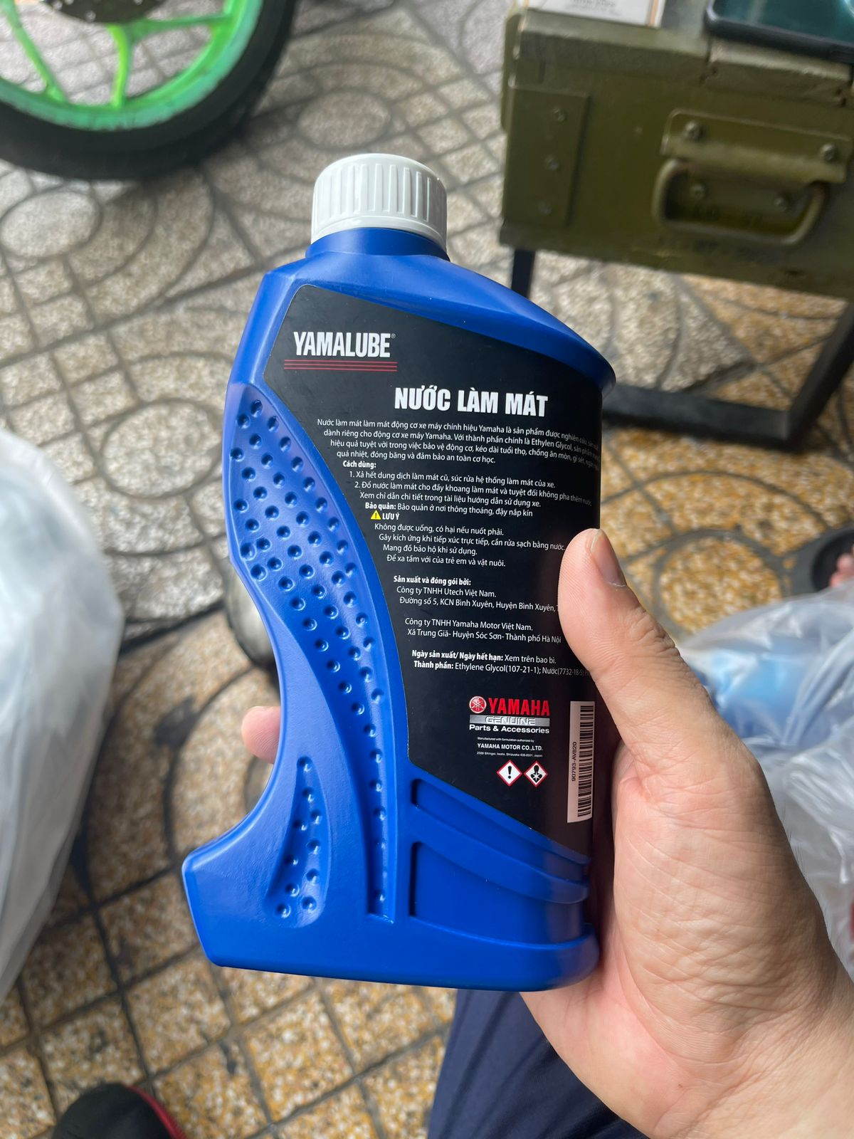 Nước mát hãng Yamaha cho xe máy.