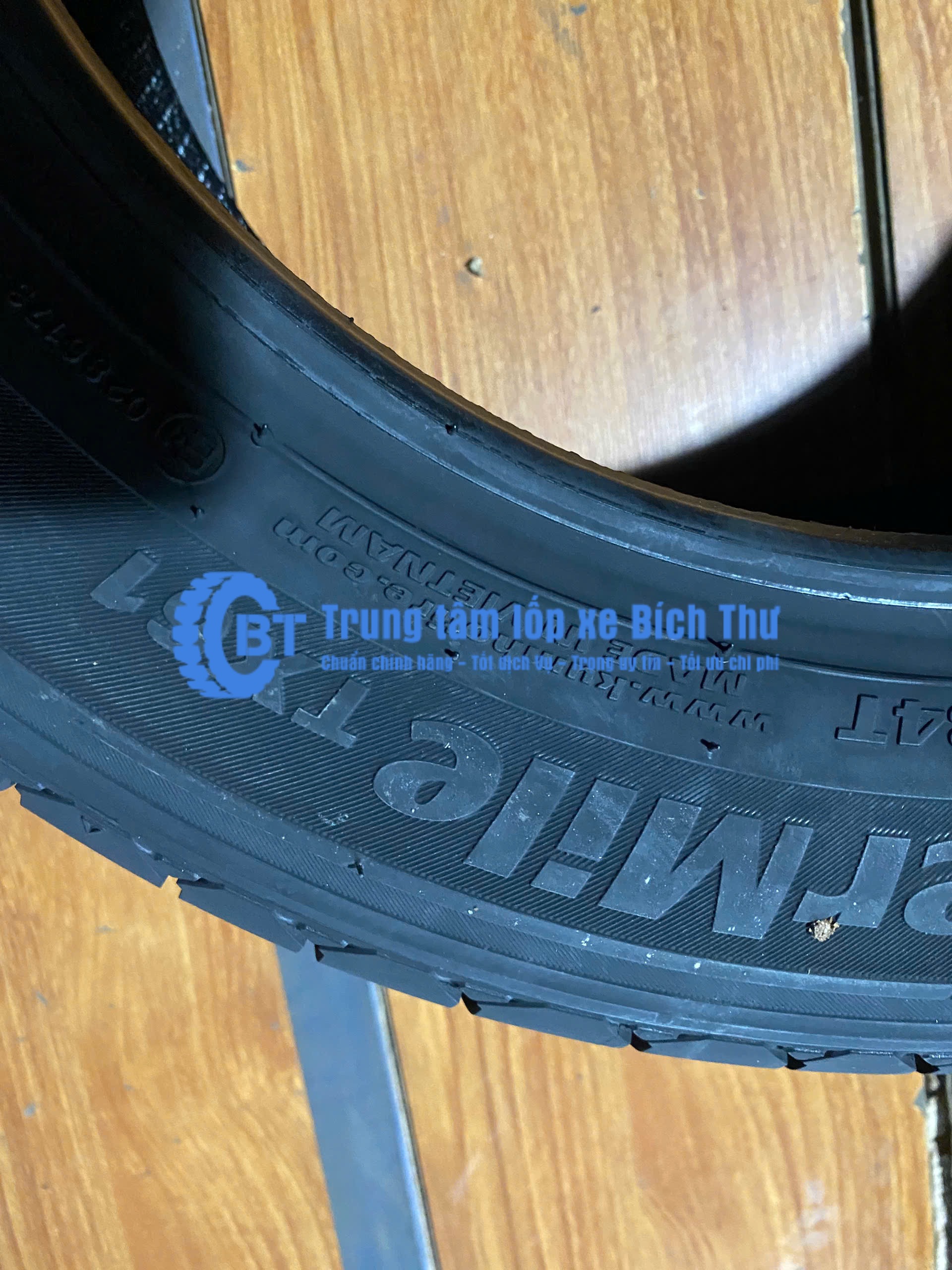 Lốp Kumho 185/60R15 TX61