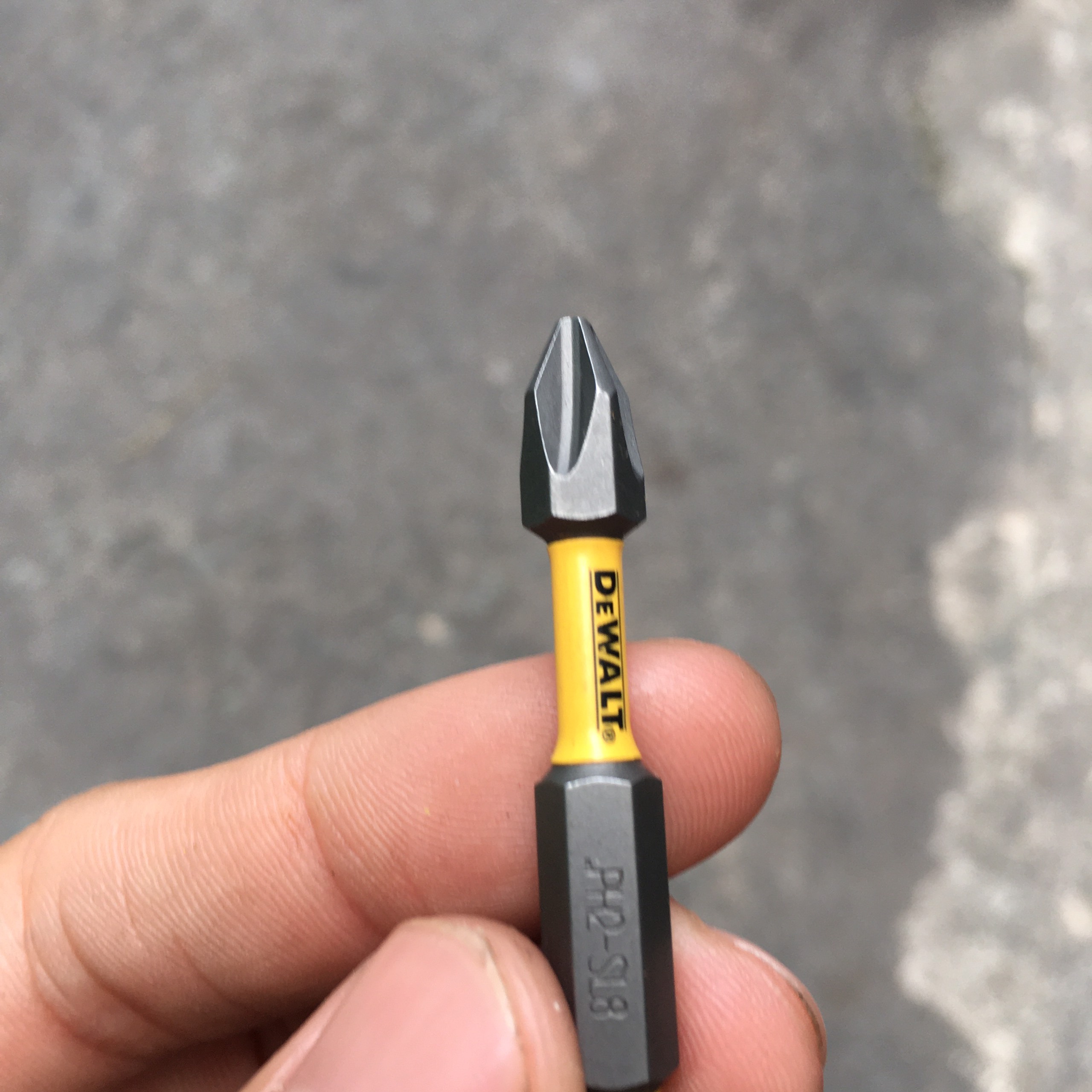 Mũi Vít DEWAT PH2 Dài 150mm