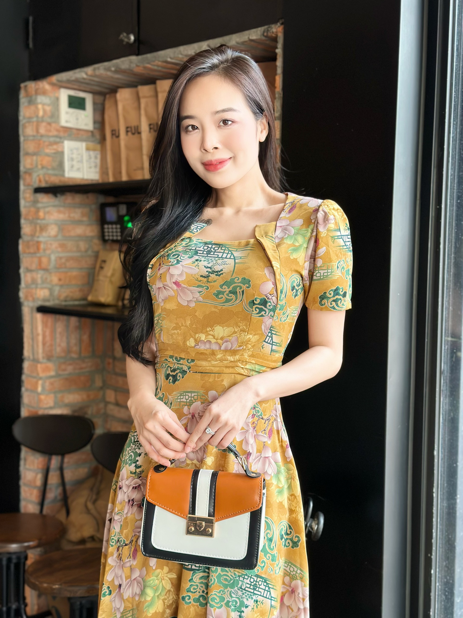 Đầm maxi form dài, cổ xếp cách điệu, xếp ly eo Misa - MS0309 (Hình thật shop chụp)