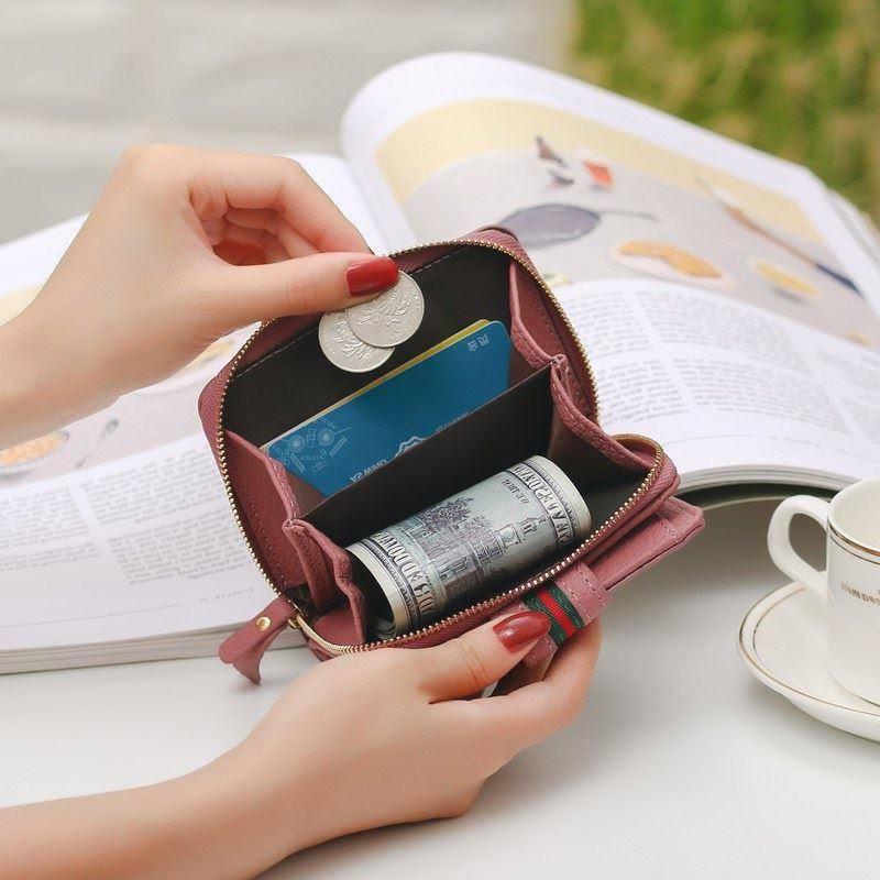 Ví nữ cầm tay GD hình con ong