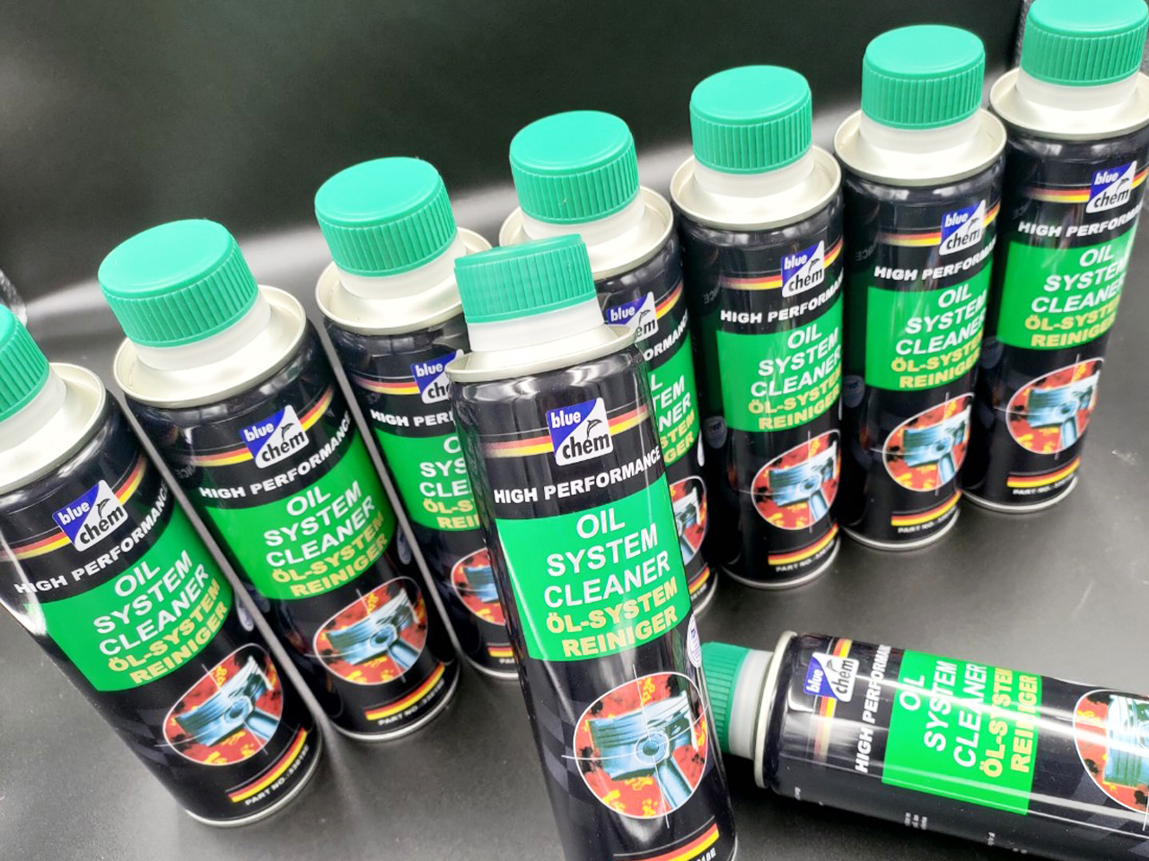 [HCM]Bluechem Oil System Cleaner (Vệ sinh động cơ) 250ml