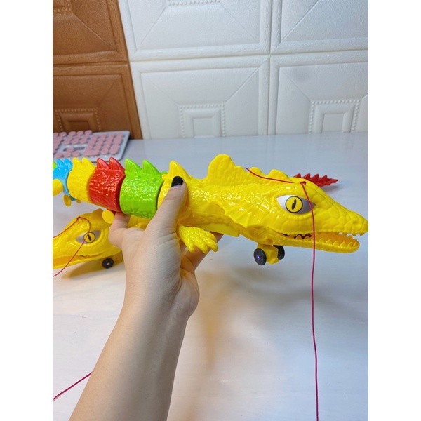 Đồ Chơi Thằn Lằn Chạy Pin Có Đèn Và Nhạc Cho Bé