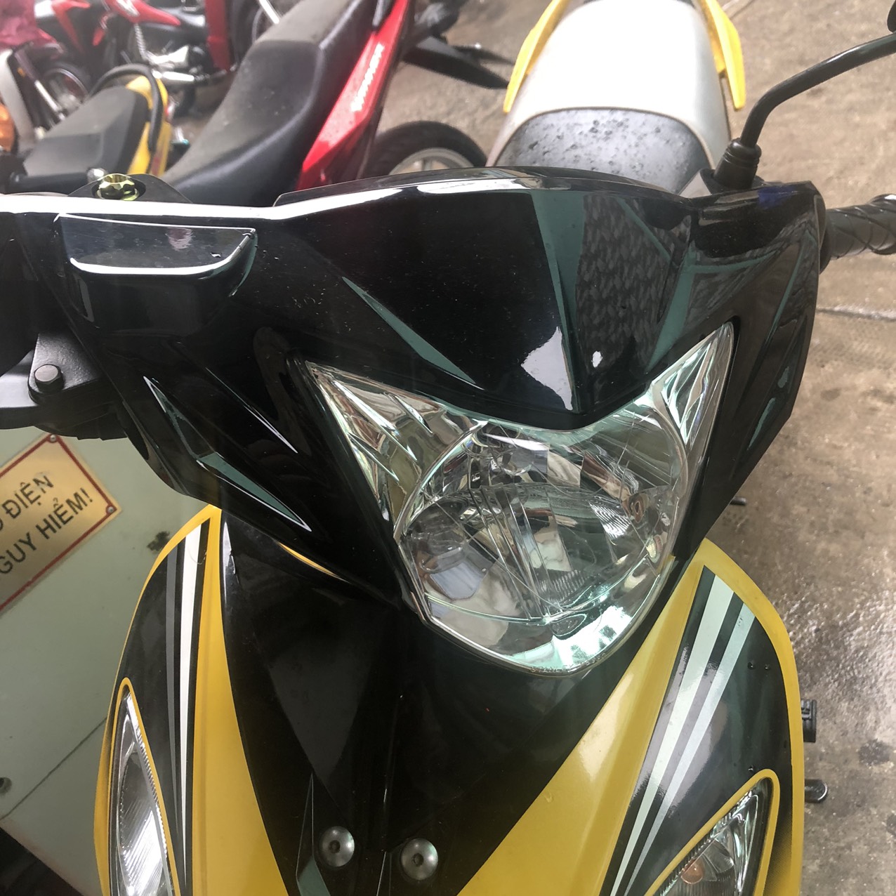 Pha + ốp đèn Exciter Bóng Nhỏ Từ 2006 đến 2010 zin hãng