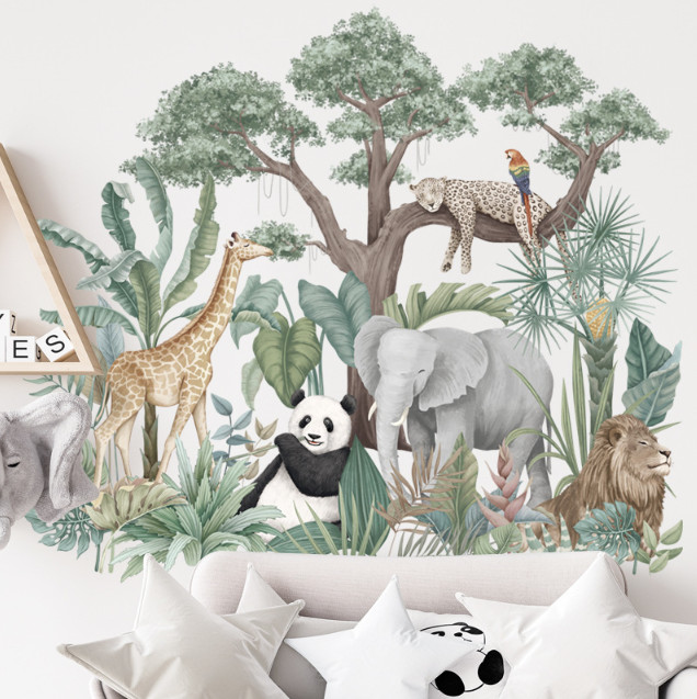 Decal trang trí tường - Khu rừng và những động vật rừng xanh
