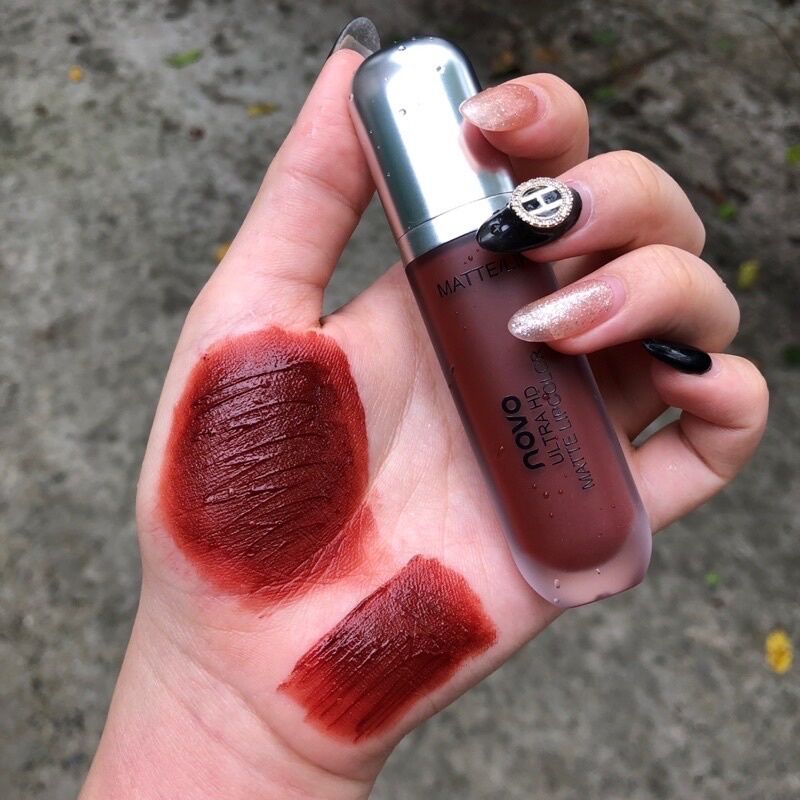 Novo Matte Cream Lipstick Is Rich and Full.