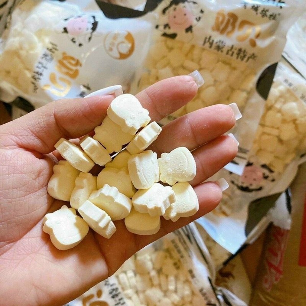 KẸO SỮA BÒ NON VIÊN NÉN NỘI MÔNG CỔ 250G