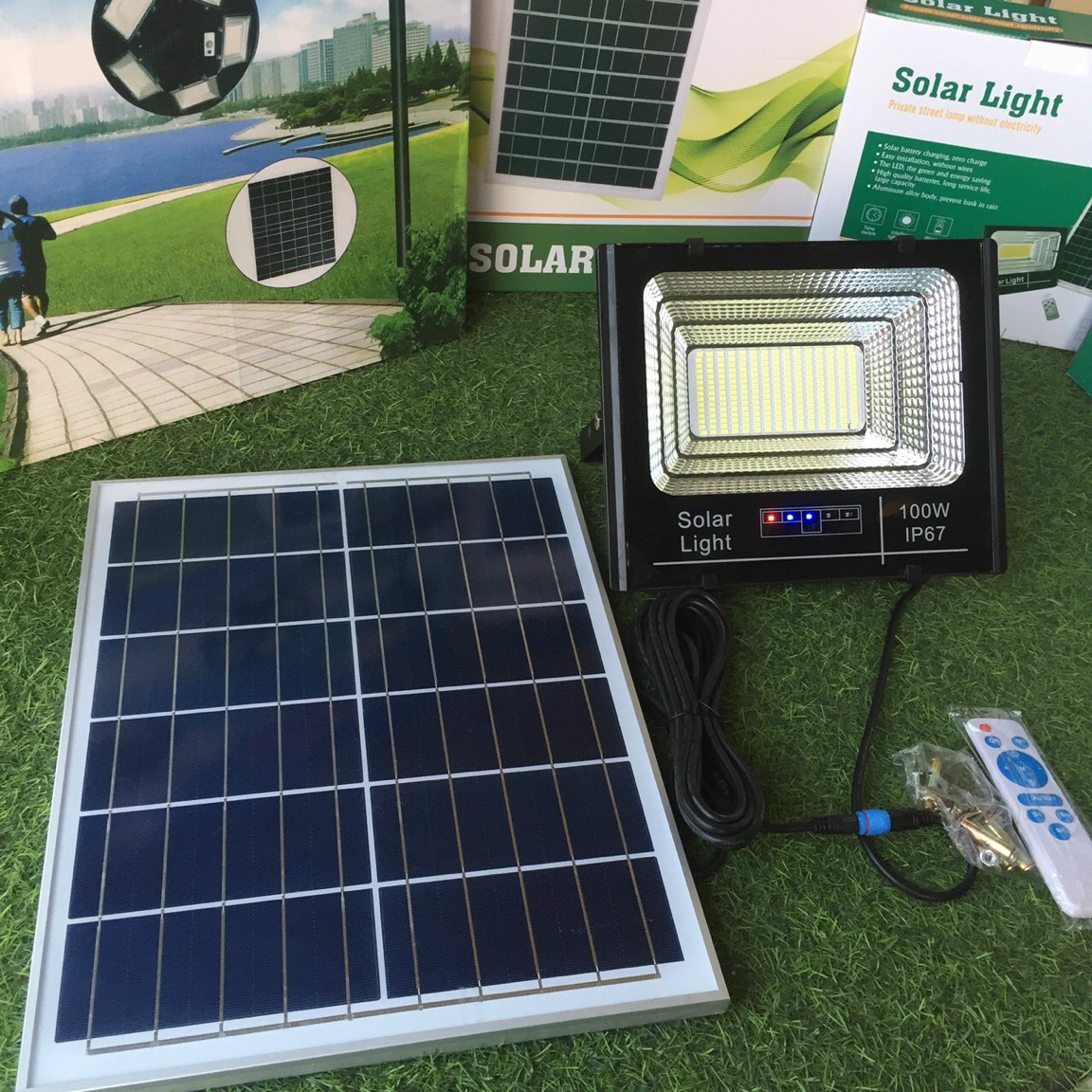 Đèn pha năng lượng mặt trời 100w