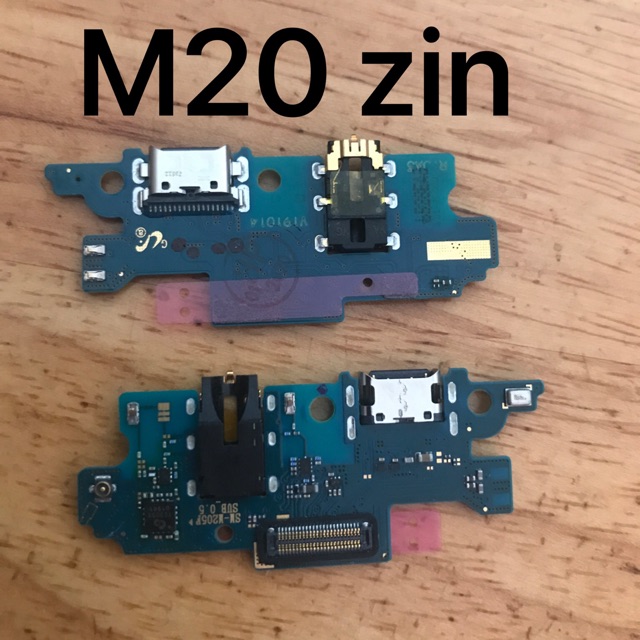 [HCM]CHÂN SẠC SAMSUNG M20 ZIN