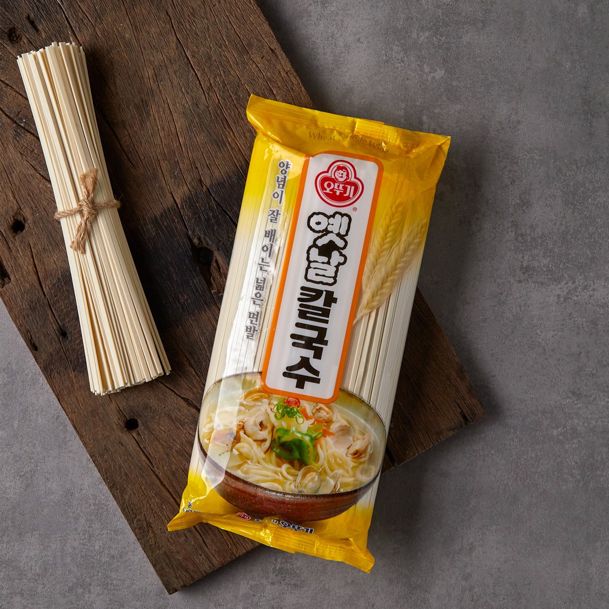 Mì Otoki sợi lớn 900g