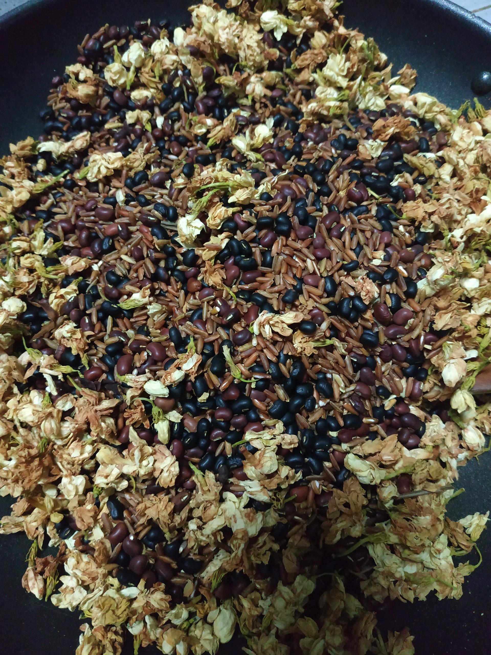 TRÀ GẠO LỨT 4 VỊ - 500 GRAM