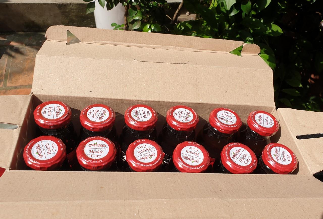 Hộp Nước Hồng Sâm Hoàng Đế (180ml x 12)