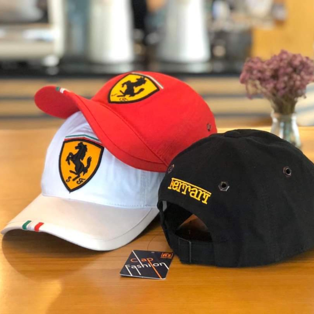 Mũ Lưỡi Trai Tem Xe FERRARI  Cao Cấp .