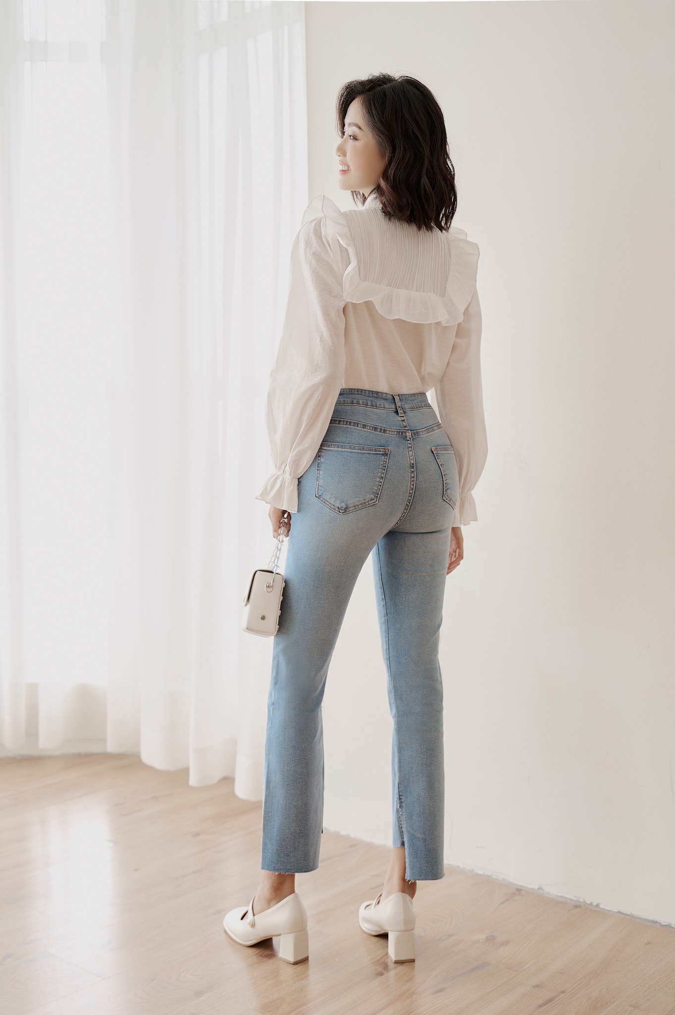 OLV - Áo sơ mi công sở Alma White Top