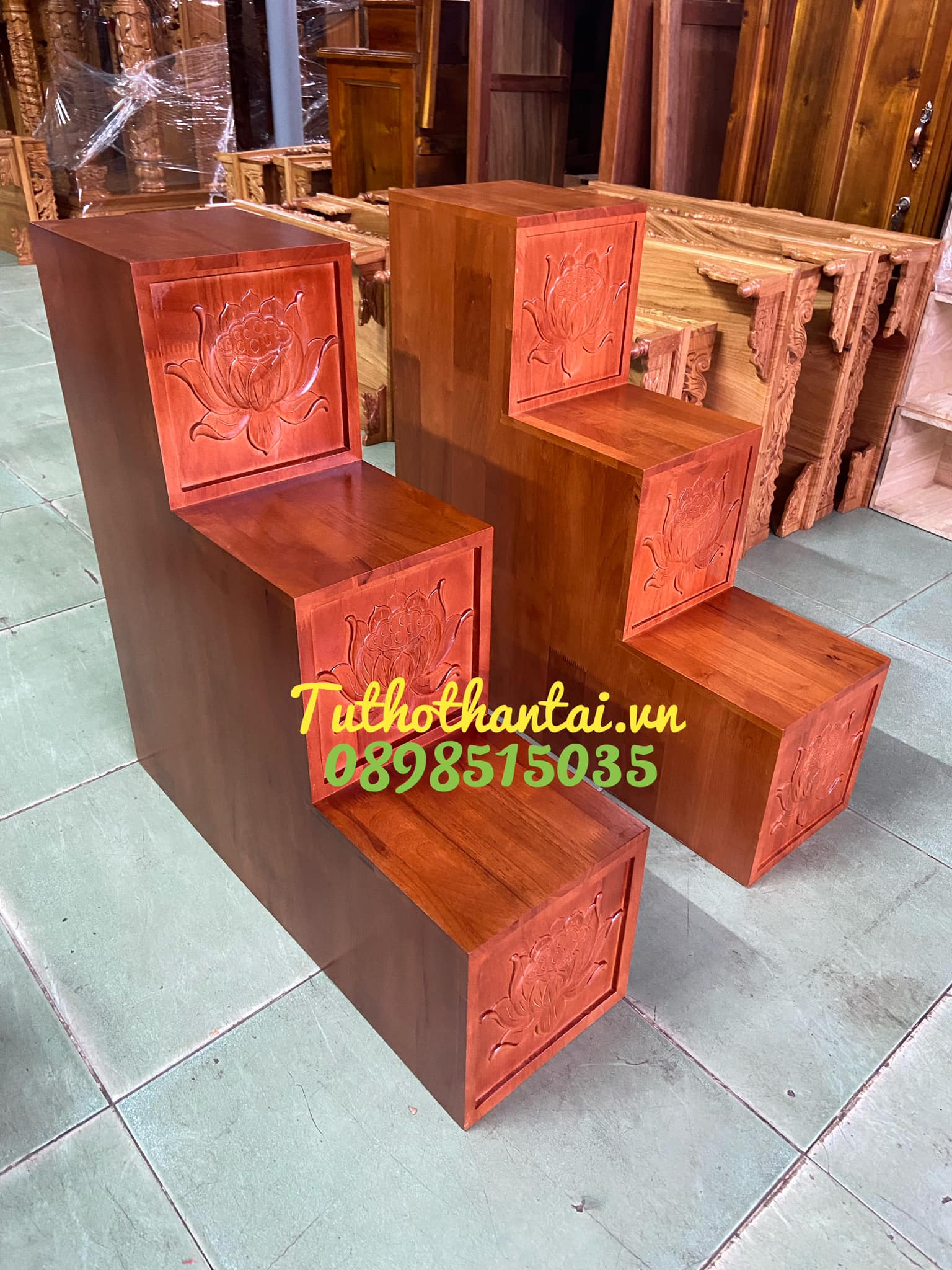 Bục tam cấp bàn thờ thần tài khắc Hoa Sen ( Hàng loại 1 100% Gỗ )