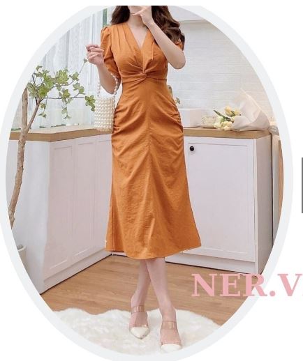 ĐẦM CHỮ V XOẮN NGỰC MỚI