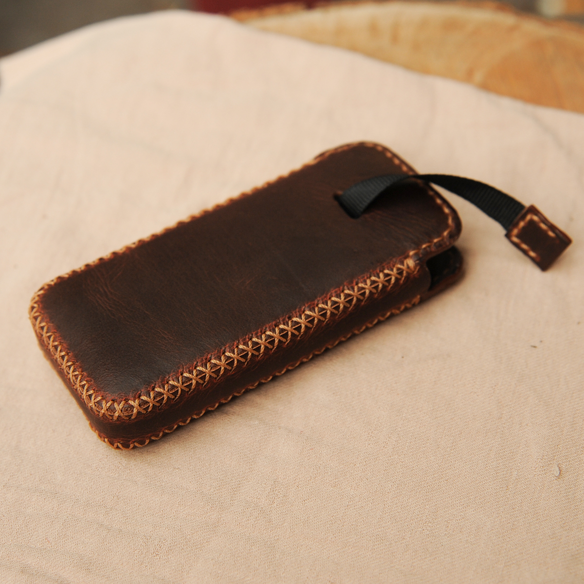 Bao da Nokia 8800 đeo hông - Bao điện thoại handmade da thật - Màu nâu
