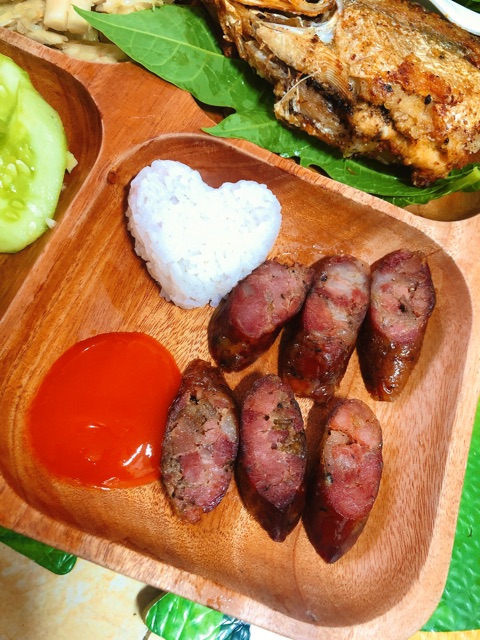 ĐẶC SẢN TÂY BẮC: LẠP SƯỜN GÁC BẾP 1KG (tặng kèm chẩm chéo)