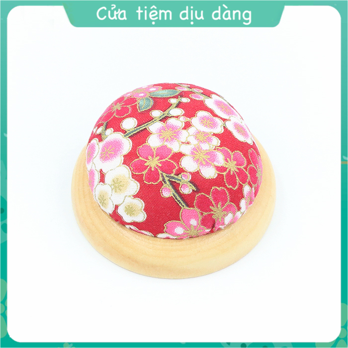Đế cắm kim, gối cắm kim đế gỗ (giao mẫu ngẫu nhiên)