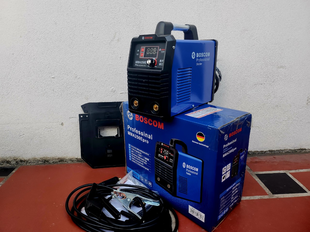 Máy hàn điện tử BOSCOM MMA 250E