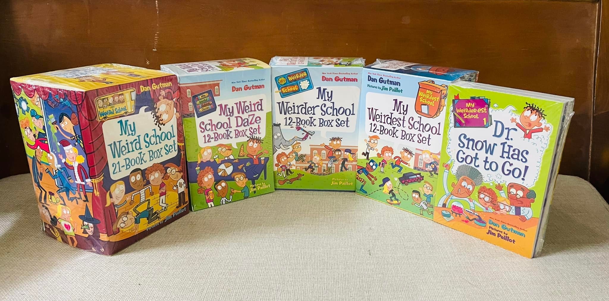 [Nhập Khẩu] My weird school (Level 1,2,3,4,5)