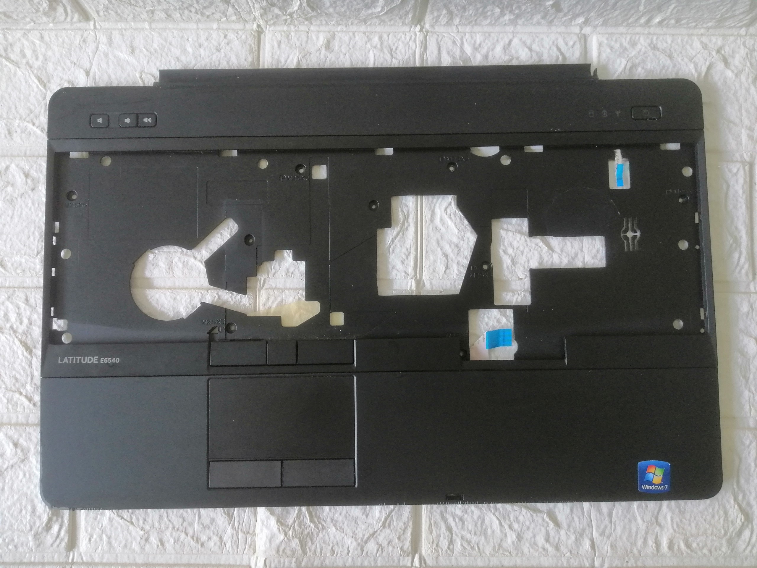 MẶT C VỎ LAPTOP Dell Latitude E6540