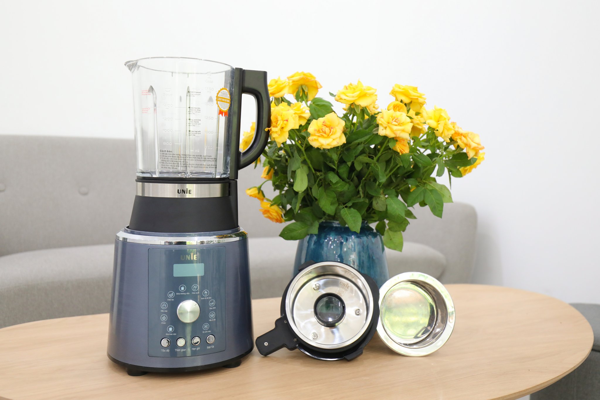 Máy làm sữa hạt UNIE V1
